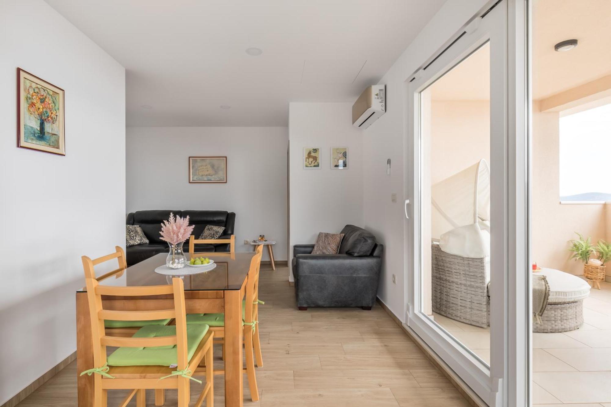 Luxurious Apartments Bona Fide ميميتسا الغرفة الصورة